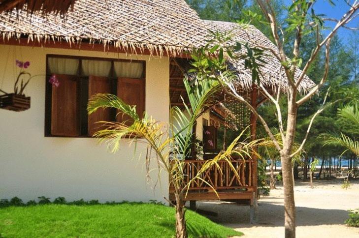 Hapla Beach Cottage Koh Kho Khao Island Oda fotoğraf